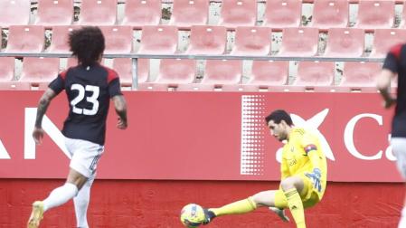 Sergio Herrera sacó este pie en el mano a mano durante una acción en la segunda parte