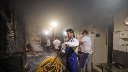Celebración del 150 aniversario de la churrería La Mañueta en Pamplona.