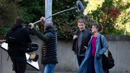 Las actividades audiovisuales están entre las que contarán con un aumento mayor del presupuesto. En la imagen, rodaje de la película Alguien que cuide de mí en Pamplona