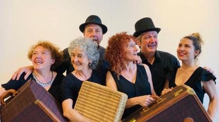 Kukúmix Teatro lleva la obra 'Mua' esta tarde a Ororbia.