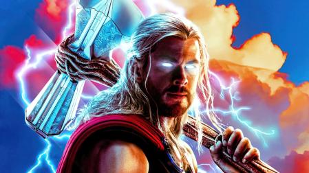 El actor Chris Hemsworth caracterizado como Thor en una imagen promocional