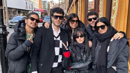 Aitana y Sebastián Yatra junto a otros amigos en Londres