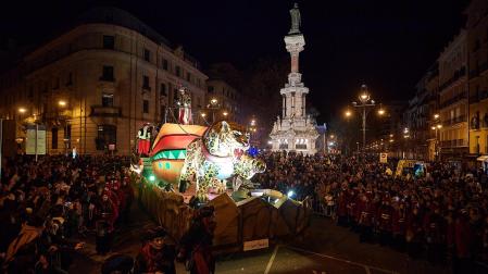 Cabalgata de Reyes Magos 2023 en Pamplona.