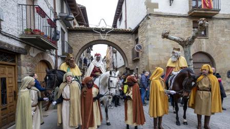 Fotos del Misterio de los Reyes Magos en Sangüesa.