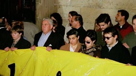La familia de Jose Ignacio Iruretagoyena participo en  la manifestación de protesta por el asesinato del edil guipuzcoano