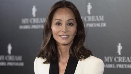 Isabel Preysler, posando en un photocall