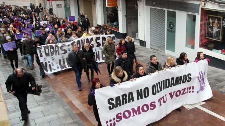 Fotos de la manifestación en Tudela en recuerdo a Sara Pina.
