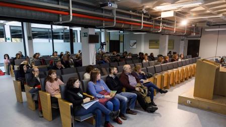 Profesorado de Educación Secundaria, durante la charla celebrada en la UPNA