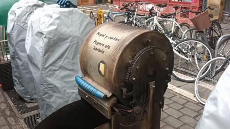 Buzón de recogida neumática dañado en San Nicolás