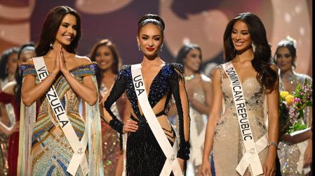 Miss Universo donde aparecen, de izq. a dcha., Miss Universo Venezuela 2022A, manda Dudamel; Miss Universo Estados Unidos 2022, R¿Bonney Gabriel, y Miss Universo República Dominicana, Andreina Martínez Founier