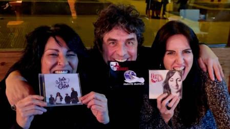 Desde la izq.: Delia Oloriz (La isla de Delos), Juantxo Foto-Rock (+Karas) y Marian Ruiz (Bandada).