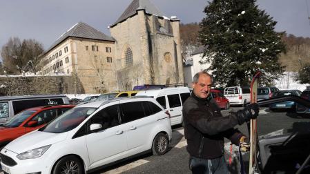 Fotos del ambiente en la nieve en Roncesvalles.