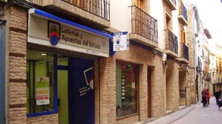 Administración lotería de la calle Mayor de Corella