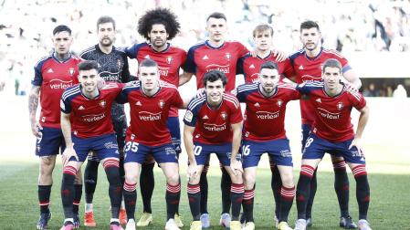 Alineación de Osasuna contra el Elche