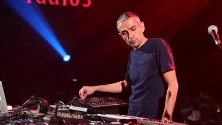 Jornada de música electrónica en Civican, con los DJs Undo -en la foto- y Fat Cat.