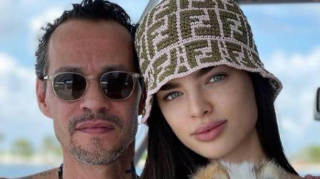Marc Anthony y Nadia Ferreira, en una foto de su Instagram