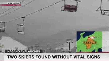 Imagen de la cadena estatal nipona NHK sobre la noticia de los dos esquiadores hallados sin vida