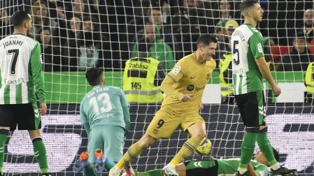 El delantero del F.C. Barcelona, Robert Lewandowski, no faltó con su cita con el gol.