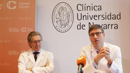 Jesús San Miguel, director de Medicina Clínica y Traslacional de la Universidad de Navarra, y Dr. Antonio González, director del Cancer Center Clínica Universidad de Navarra