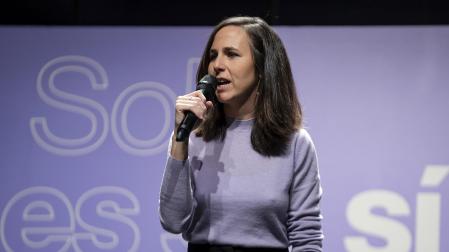La secretaria general de Podemos y ministra de Derechos Sociales y Agenda 2030, Ione Belarra, interviene durante el acto '¿Consentiste o no? Solo sí es sí', en el Círculo de Bellas Artes en Madrid