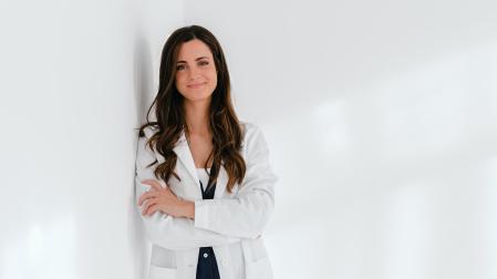 La ginecóloga Lorena Serrano, autora de 'Conócete bien, cuídate mejor' (Planeta)