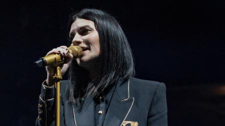 Laura Pausini durante su actuación en el Teatro Apollo de Nueva York