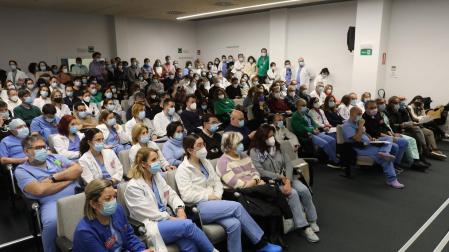 Asamblea de médicos en el Hospital Universitario de Navarra durante la huelga que han mantenido en febrero