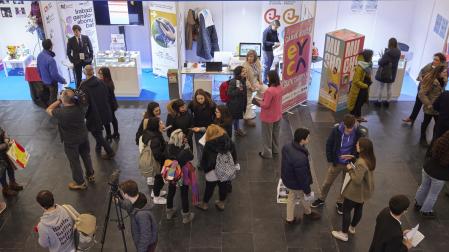 El Salón del Estudiante se celebra jueves y viernes en Baluarte