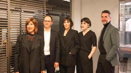 Loredana Persano (directora comercial Rimadesio), Juan Sagaseta (Gerente Sagaseta) y las interioristas Ana y Sara Sagaseta