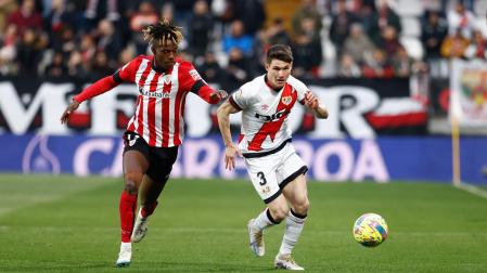 Fran García, del Rayo Vallecano y Nico Williams, del Athletic Club