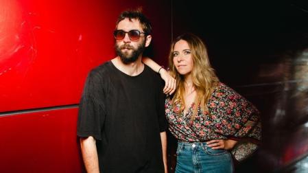 La cantaora Rocío Márquez y Bronquio, productor de música urbana, llegan hoy con 'Tercer cielo' al MUN.