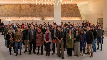 Representantes del Gobierno, de NICDO, NAPAR y Clavna acudieron a la presentación ayer en la Sala Muralla del Baluarte