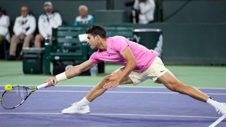 Carlos Alcaraz frente a Tallon Griekspoor en Indian Wells