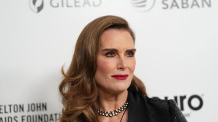 Brooke Shields, a su llegada a la fiesta de Elton John tras la 95ª edición de los Oscar