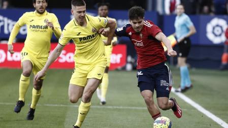 Juan Foyth y Abde, en el partido Osasuna-Villarreal