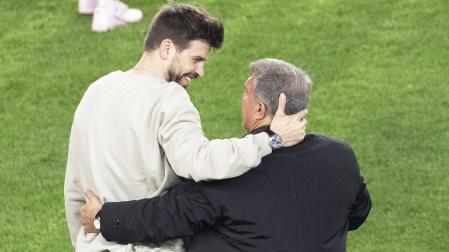 Gerard Piqué y Joan Laporta en la final de la Kings League disputada este domingo 26 de marzo en el Spotify Camp Nou.