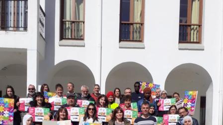Asistentes a la presentación del Ciclo Intercultural de Irurtzun.