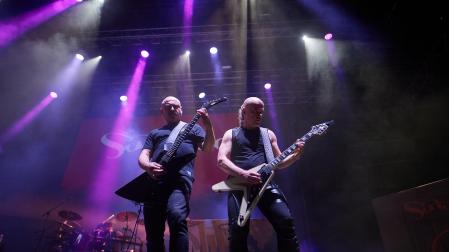 Fotos de la primera jornada del Iruña Rock./