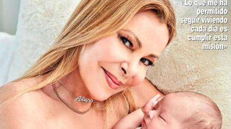 Ana Obregón posa en la portada de la revista ¡Hola! con su nieta Ana Sandra