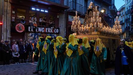 Procesión del Santo Entierro del Viernes Santo en Pamplona.