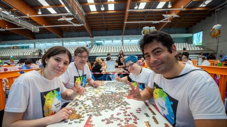 Imágenes de las 24 horas de puzzles en Mutilva