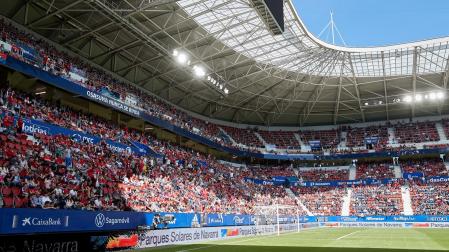 Estadio El Sadar en el partido Osasuna-Elche