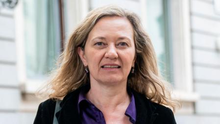 La delegada del Gobierno Contra la Violencia de Género, Victoria Rosell, durante sus declaraciones a los medios para explicar las enmiendas de Unidas Podemos