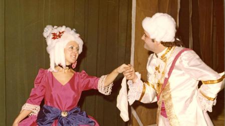 Valentín Redín en la obra de teatro 'La Cenicienta'