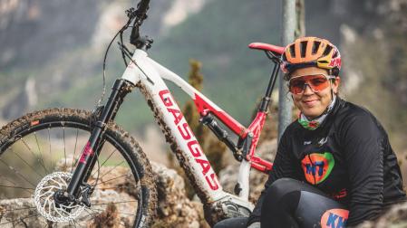 La piloto Laia Sanz participará en la Skoda Titan Desert Marruecos 2023 con el equipo KH-7, en categoría Ebike