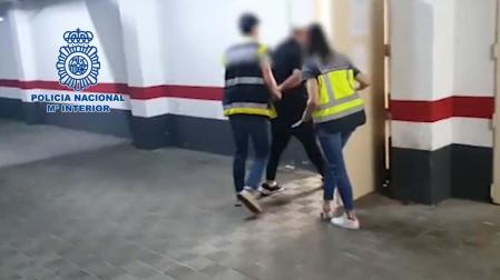 El detenido se hacía pasar por un exitoso joven empresario