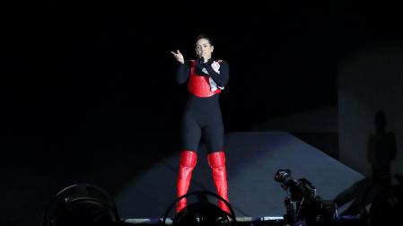 Rosalía, durante su actuación en la plaza del Zócalo