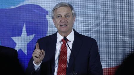 El líder del ultraderechista Partido Republicano, José Antonio Kast, habla tras conocer los resultados parciales de las elecciones constituyentes