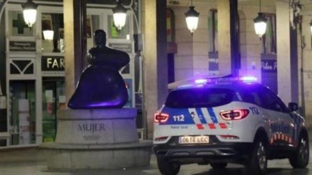 Un vehículo de la Policía Municipal de Palencia