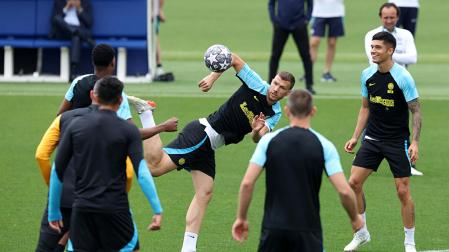 El Inter, entrenando este martes en el Angelo Moratti Sports Centre, en Milan